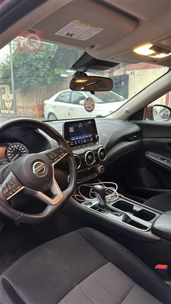 نیسان سێنترا